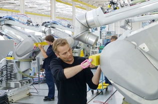 特斯拉布局未来生产 史上最大机器人采购订单的背后